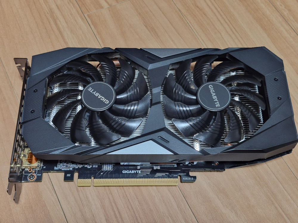 기가바이트 GTX1660 SUPER D6 6GB - 안심되는 중고거래