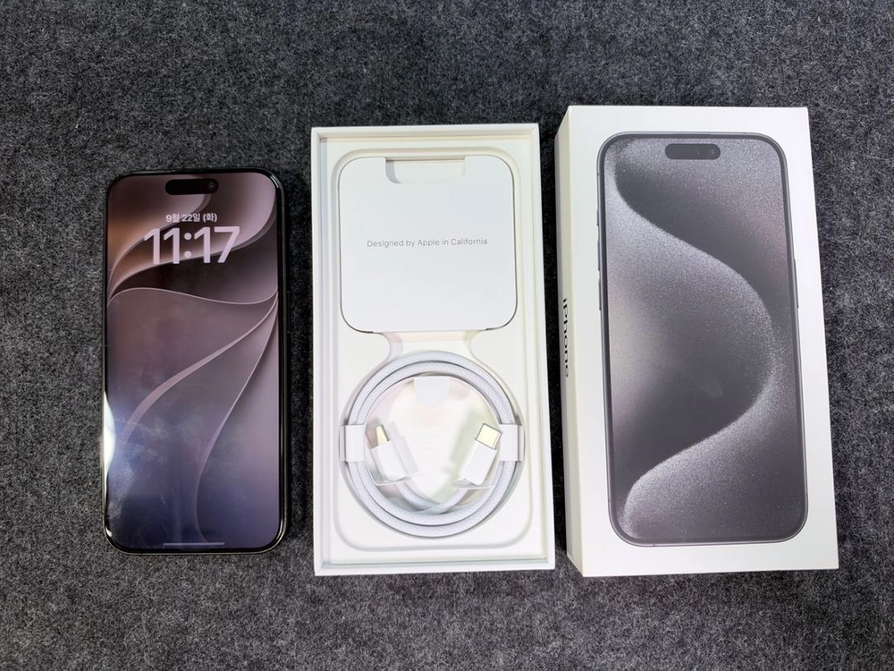 아이폰15pro 블랙 티타늄 512GB 이미지
