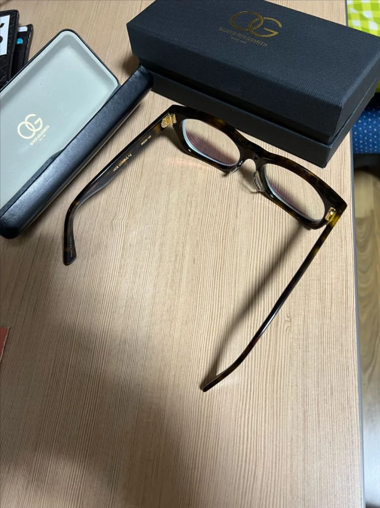 oliver gold smith 바이스컨설g 55사이즈 안경 이미지