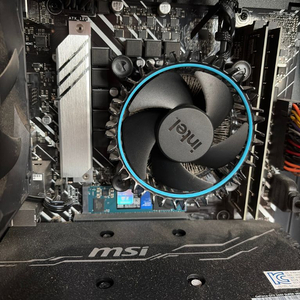 RTX 5060, 4060 ti, 7700XT 구합니다 이미지