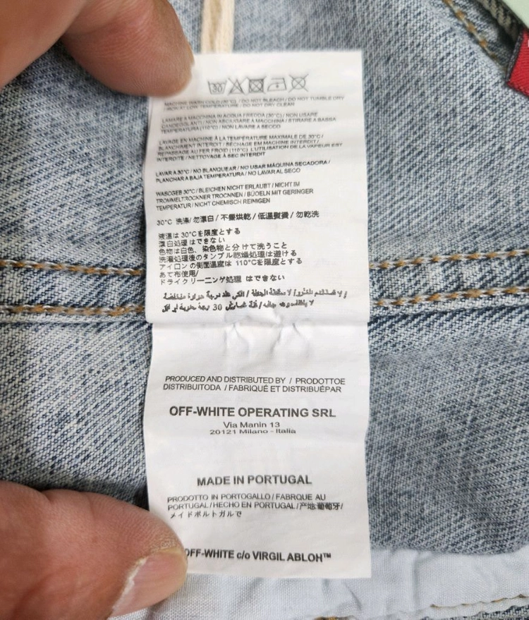 [새상품급 L] 오프화이트 18ss 템퍼러쳐 데님 자켓 재킷 발망 아미리 디스퀘어드2 크롬하츠 에피그램 한섬 아미 이미지