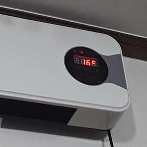 새상품 냉 온풍기 팝니디 실외기 없는 이미지