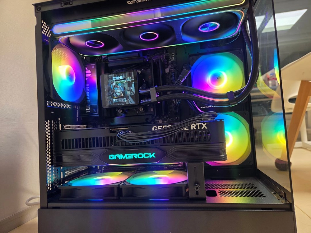 9950x3d, x870e, 64gb, 2tb, 5080 본체 _ 5090 이미지