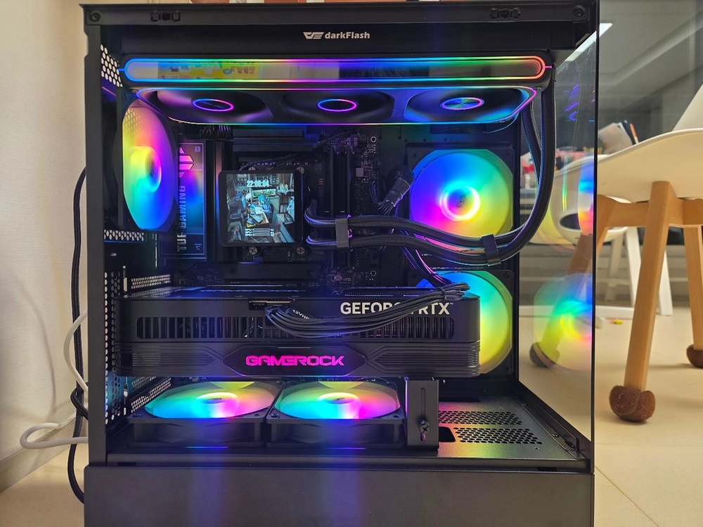 9950x3d, x870e, 64gb, 2tb, 5080 본체 _ 5090 이미지