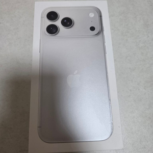 아이폰 18 프로맥스 256GB 실버 자급제 미개봉 새제품 이미지