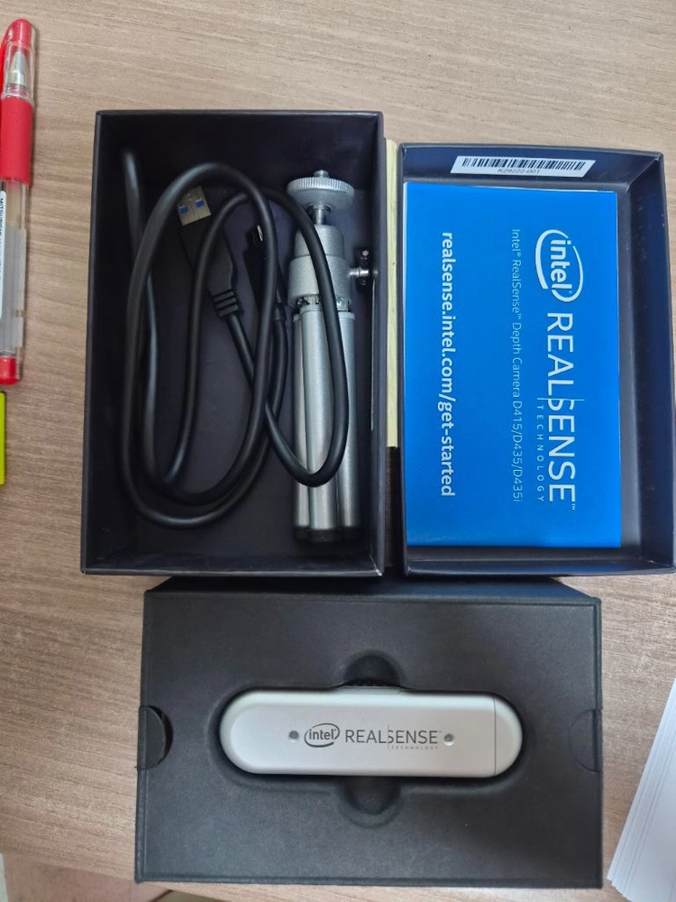인텔 뎁스카메라 D435i 이미지