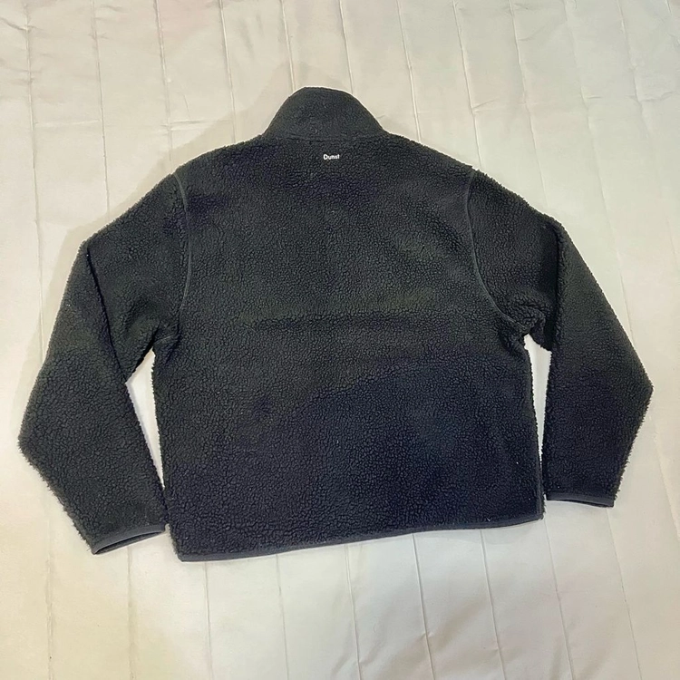 던스트 크롭 후리스 플리스 집업 자켓 UNISEX LEATHER LOGO FLEECE JACKET BLACK 이미지