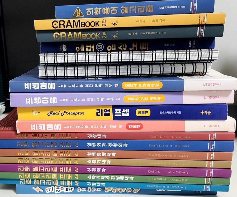 간호학과 간호알고리즘PRO, 암또의 임상노트, 크램북 등 이미지