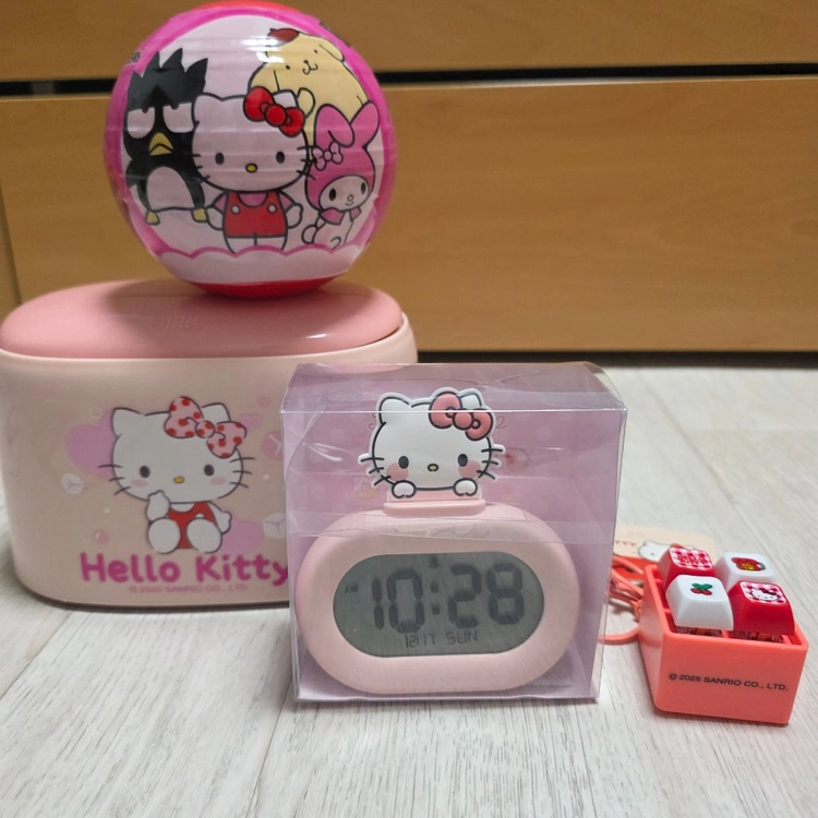 헬로키티 굿즈 이미지