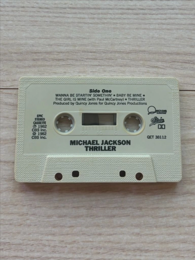 마이클 잭슨 MICHAEL JACKSON Thriller 스릴러 카세트 테이프 미국 초판 앨범 음반 이미지