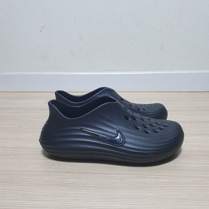 나이키 리주버네이트 클로그 260 이미지