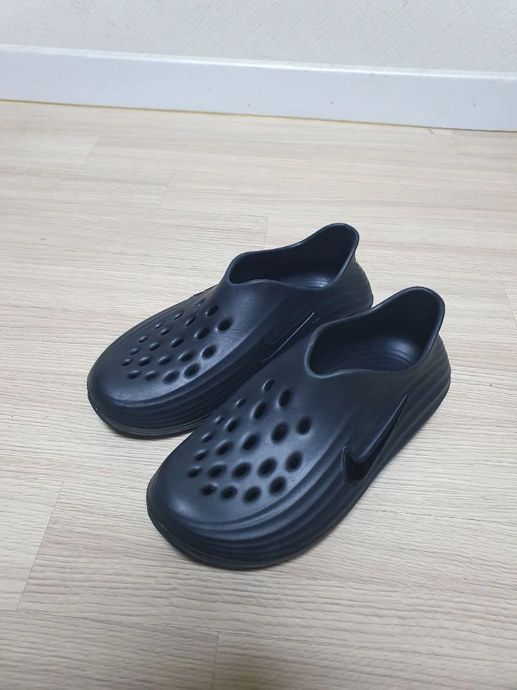 나이키 리주버네이트 클로그 260 이미지
