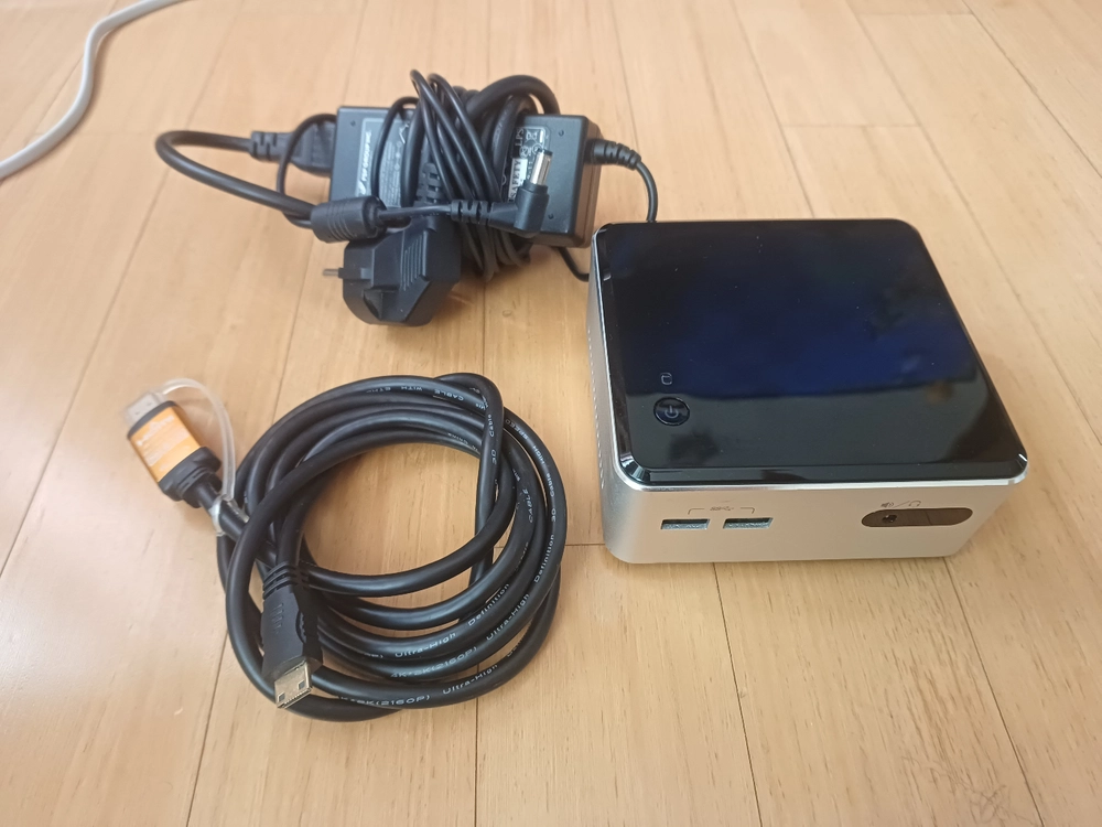 인텔 NUC i3 미니PC d34010wykh - 안심되는 중고거래