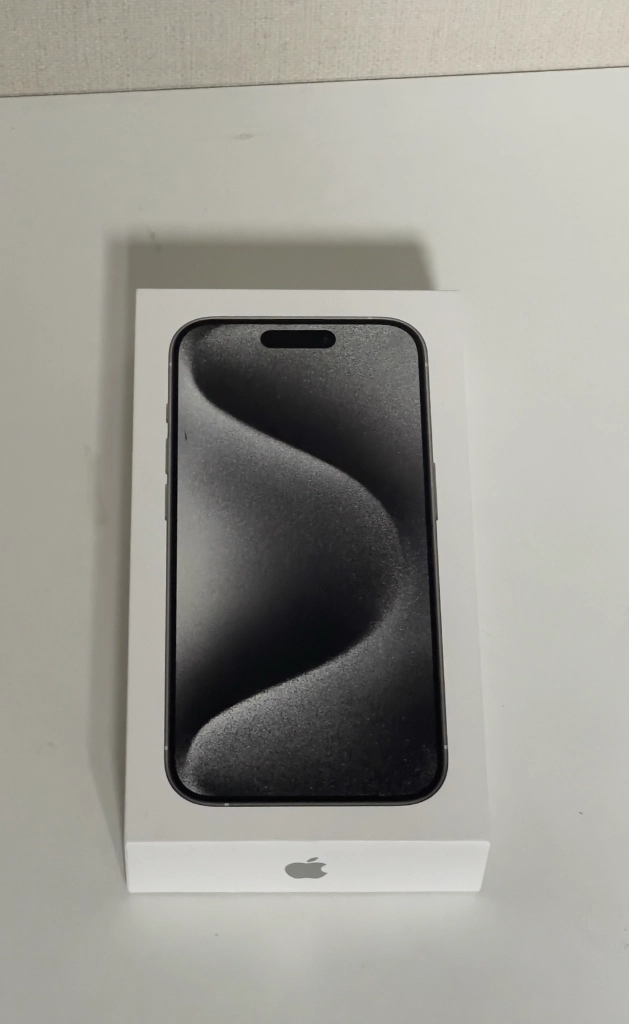아이폰 15 pro 화이트 티타늄 128gb (배터리 79) 이미지