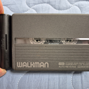 SONY WM-503 DARK GREY색상 정상작동품 판매합니다. 이미지