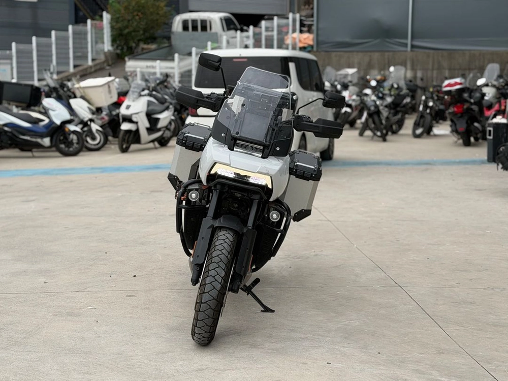 할리데이비슨 팬아메리카 1250 스페셜 21년식 3300KM 신차급차량 판매합니다 이미지