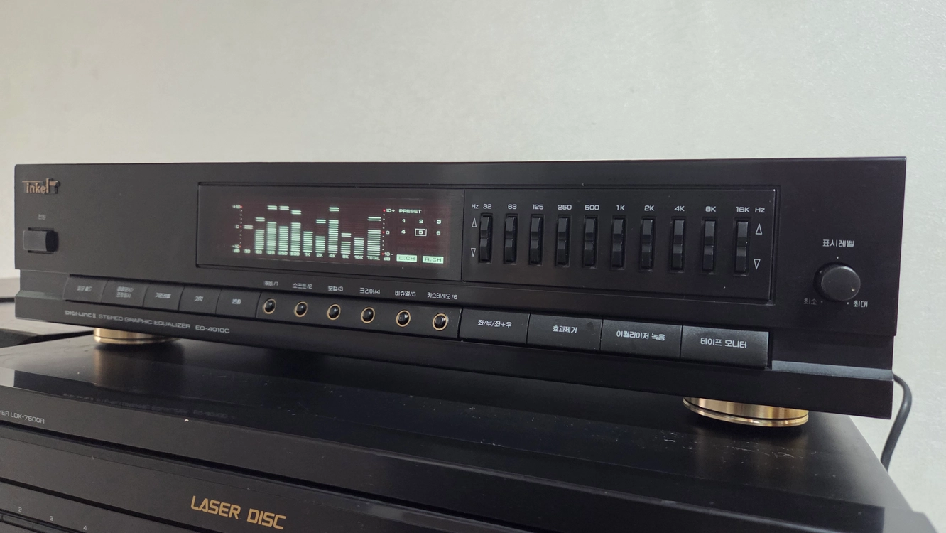 인켈 스테레오 그래픽 이퀄라이저 EQ-4010C 입니다 이미지