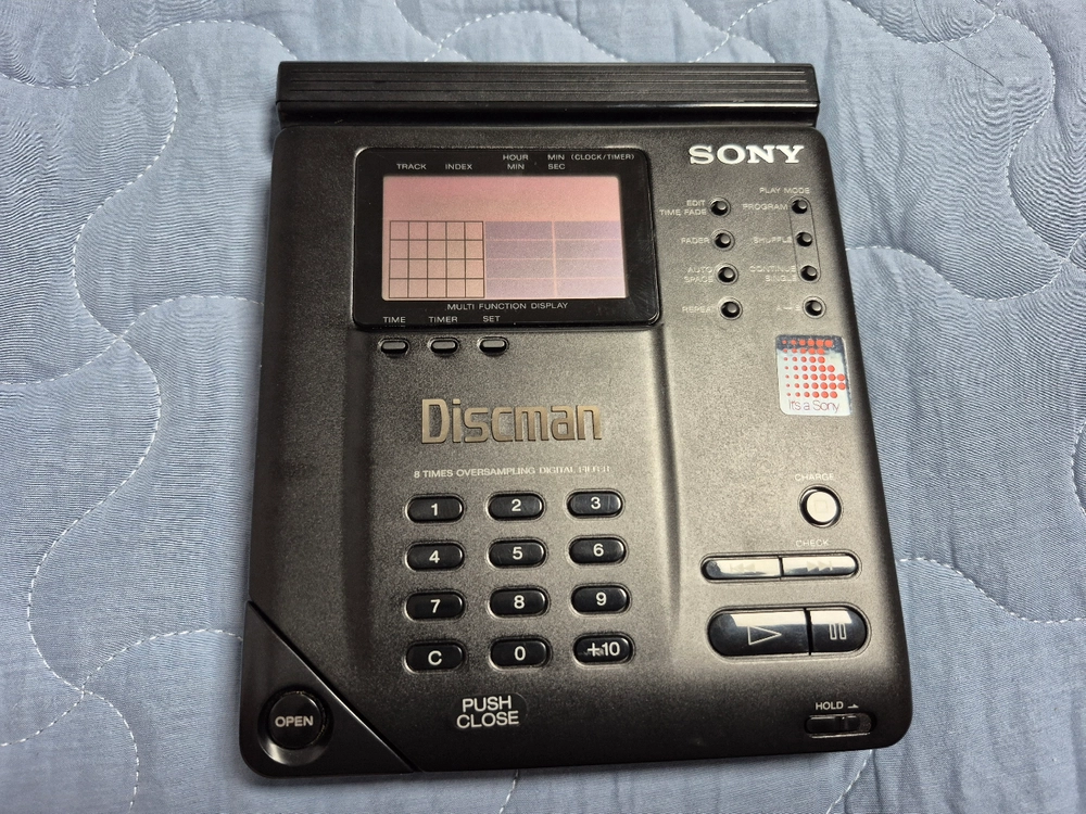 SONY D-350 BLACK색상 정크기기 판매합니다. 이미지