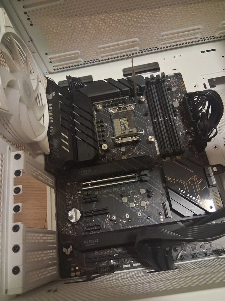 12700kf + z690 tuf d4 + 쿨러 세트 이미지