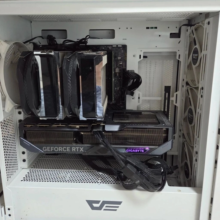 12700kf + z690 tuf d4 + 쿨러 세트 이미지