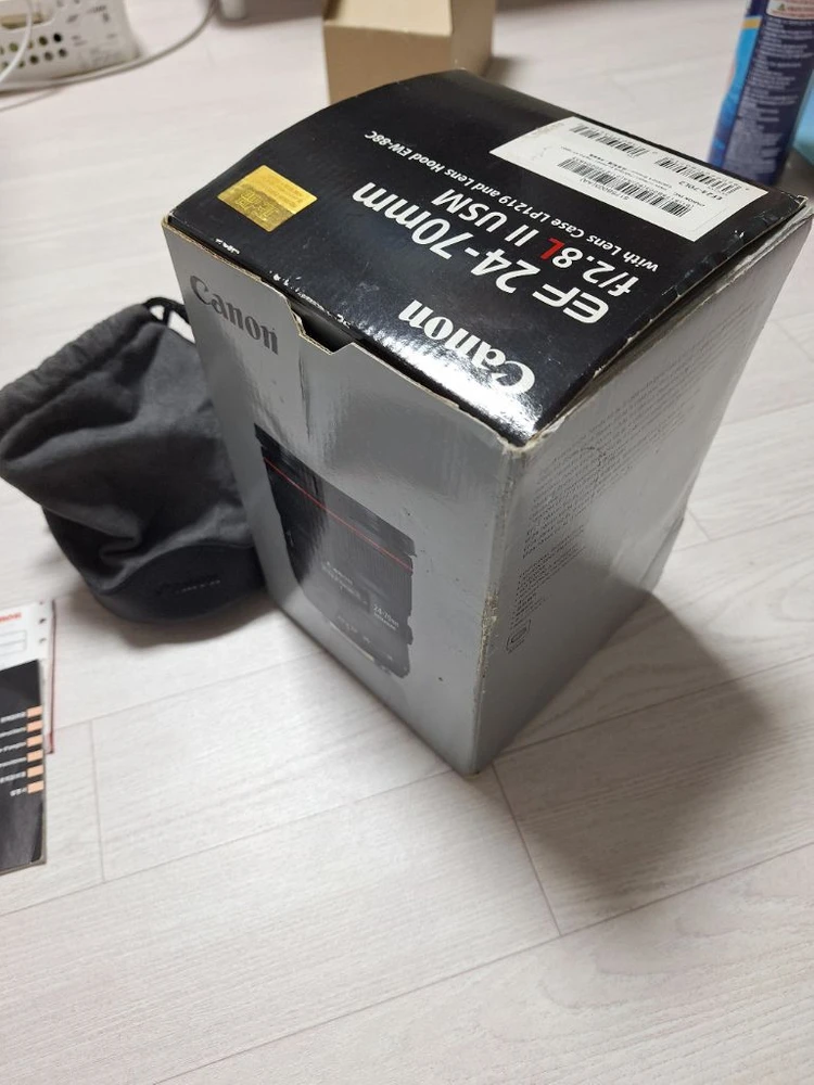 EF24-70mm F2.8L USM ii 신계륵 렌즈 이미지