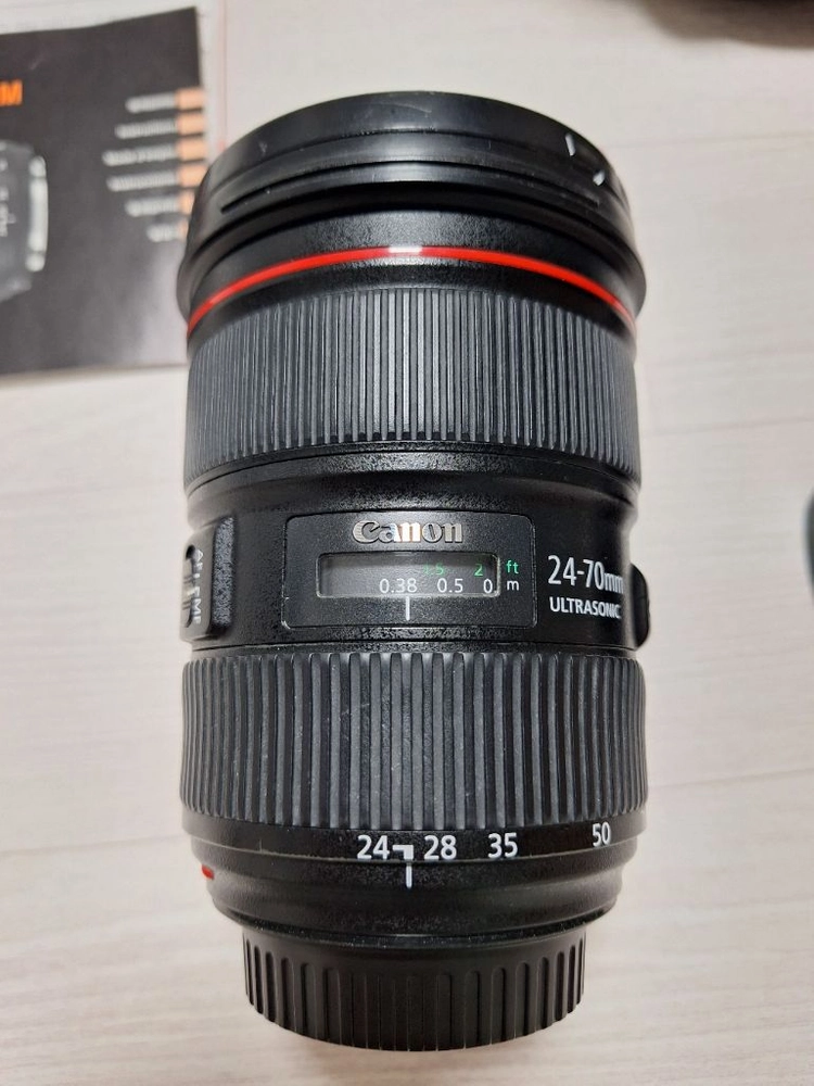 EF24-70mm F2.8L USM ii 신계륵 렌즈 이미지