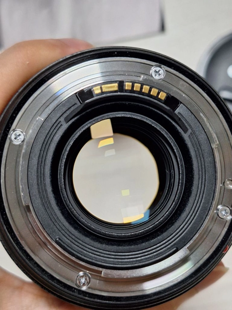 EF24-70mm F2.8L USM ii 신계륵 렌즈 이미지