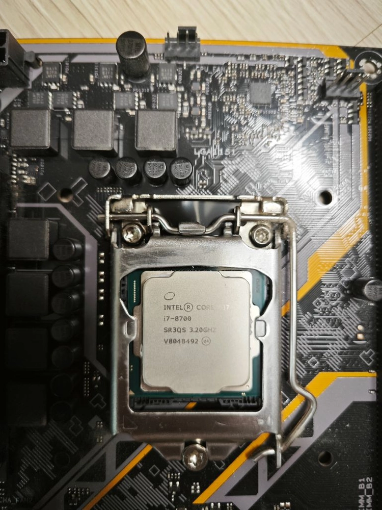i7 8700 + ASUS TUF Z370 PLUS 팝니다. 이미지