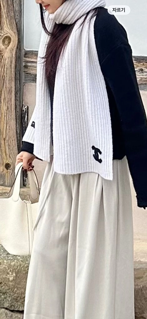 (정품) 샤넬 CC로고 캐시미어 아이보리 목도리 이미지