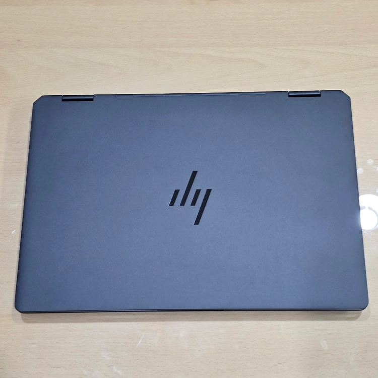 HP 옴니북 울트라 플립 14 (32GB, 1TB, 상태 매우 좋음) - 안심되는 중고거래