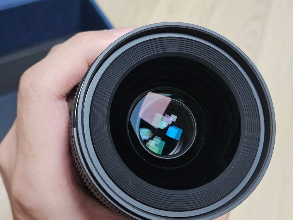 시그마 17-40mm f1.8 렌즈 (소니 e마운트) 이미지