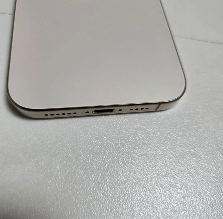 아이폰 16 프로 맥스 512GB 데저트 티타늄 풀박스 (기스 없음) 이미지