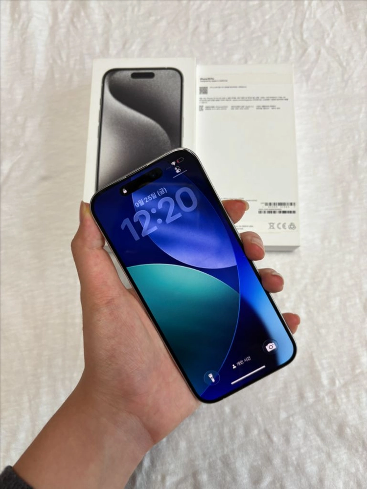 새상품급 아이폰 15pro128GB 네추럴 티타늄 (배터리85%) 이미지