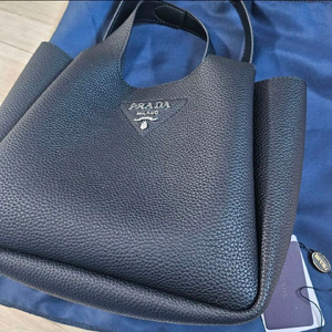 (가격 고정) 프라다 토트백 급처 처분처분 이미지