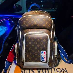 루이비통 버질아블로 x nba 한정판 모노그램 멀티 백팩 이미지