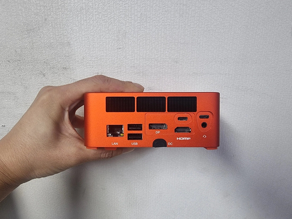 미니PC 비링크 BEELINK SER7 7840HS 베어본 - 안심되는 중고거래