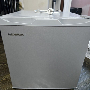 메디하임 MHR-50G 49L 1도어 미니 냉장고 이미지