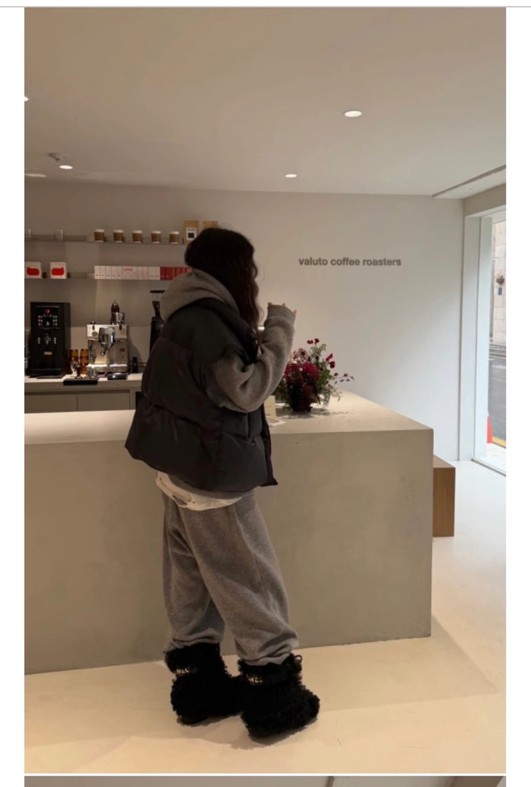 올라이츠 구스 패딩조끼 블랙 (새상품) 이미지