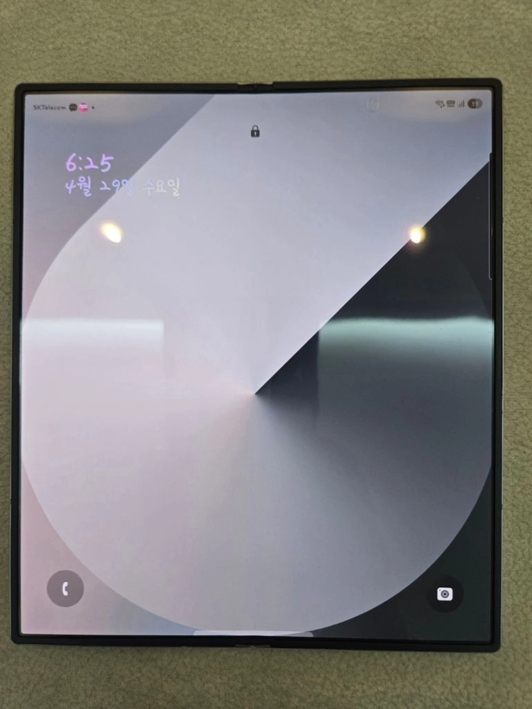 삼성 갤럭시 Z폴드6 실버 256GB 풀박스 80만 이미지