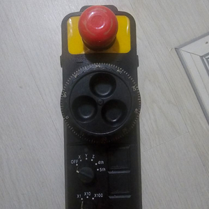 화천 MCT,CNC (siemens)지멘스 컨트롤러 MPG핸들 이미지