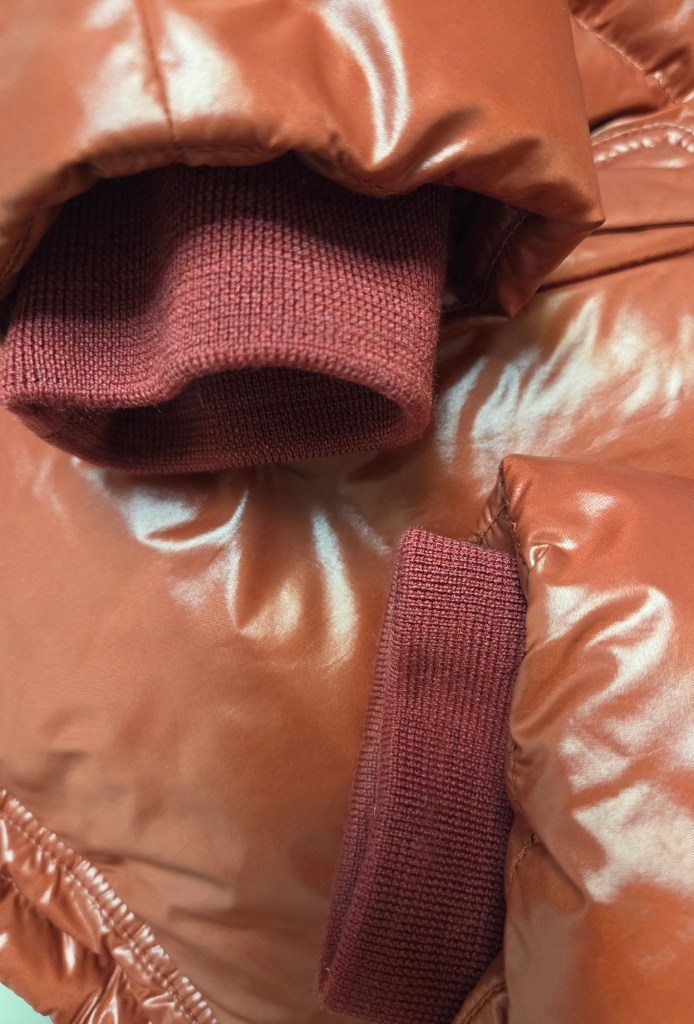 몽클레어 카라코룸 후드 패딩자켓 이미지