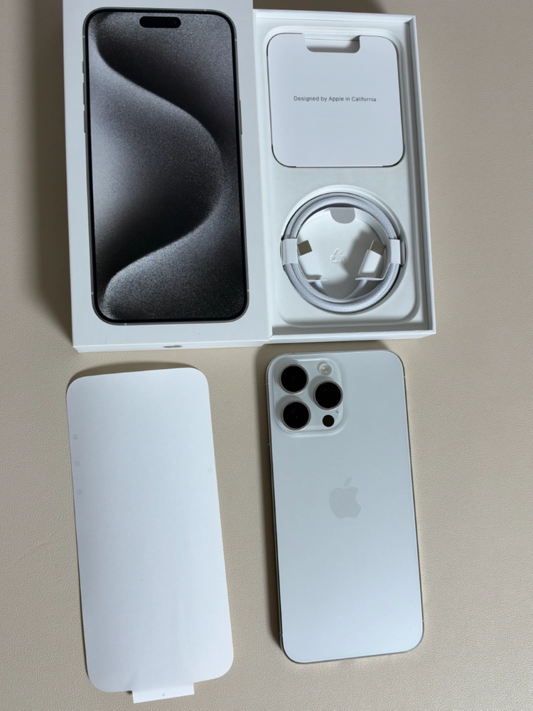 아이폰 15 프로 맥스 티타늄 화이트 256GB 팝니다 - 안심되는 중고거래