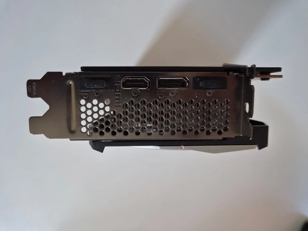RX 6700XT 그래픽카드 - 안심되는 중고거래