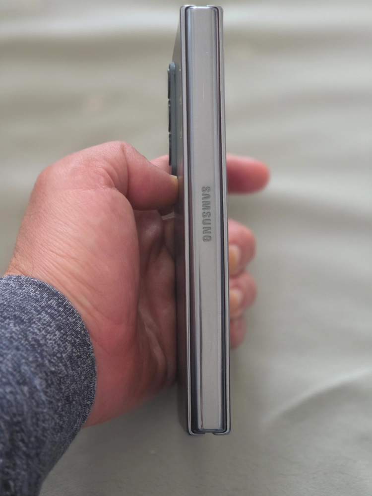 갤럭시 Z 폴드4 그린 256GB(s펜 포함) 이미지