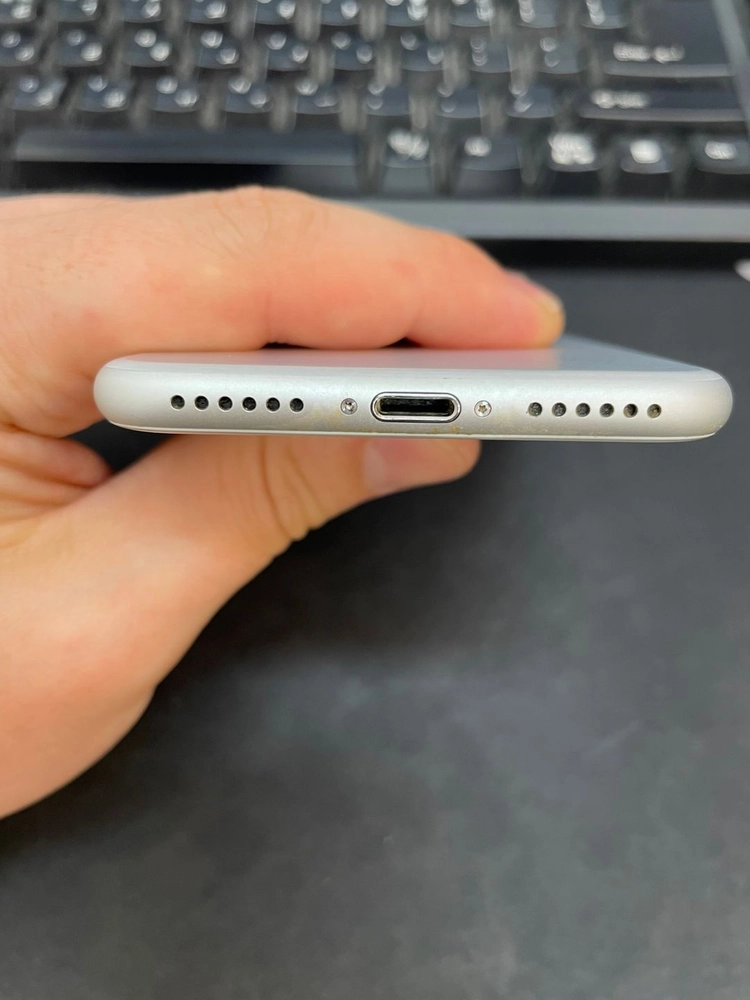 아이폰7 실버 128GB 상태좋은 중고14만팝니다 이미지