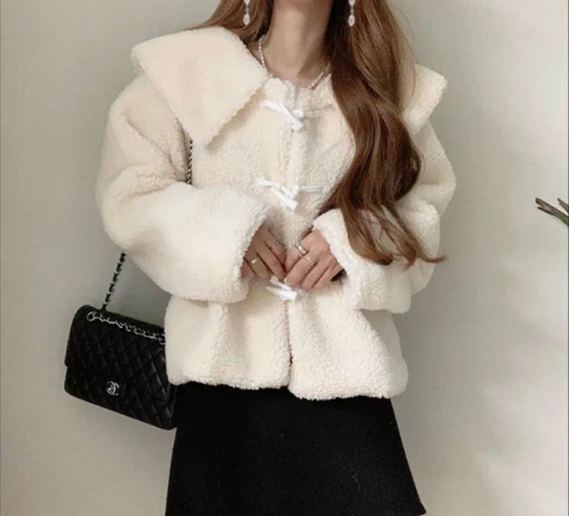 빅카라 누빔 양털 뽀글이 떡볶이 코트 아이보리 이미지