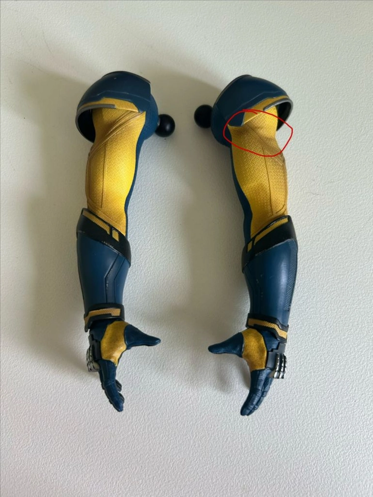 핫토이 울버린 디럭스 MMS754 팔 파츠 판매합니다 - 안심되는 중고거래