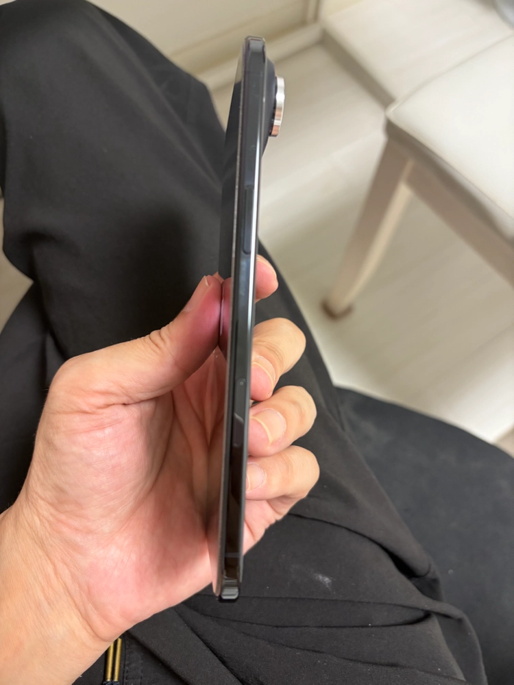 아이폰 17 에어 256GB 블랙 단순개봉(새제품) 팝니다 이미지