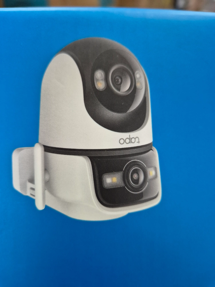 Tapo 무선 보안 카메라 C545D + MicroSD 32GB 세트 이미지