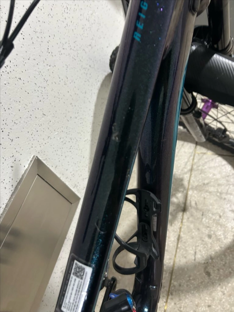 자이언트 레인 SX 엔듀로 풀샥 mtb 산악자전거 이미지